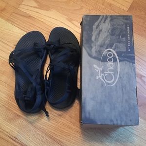 Black strappy chacos